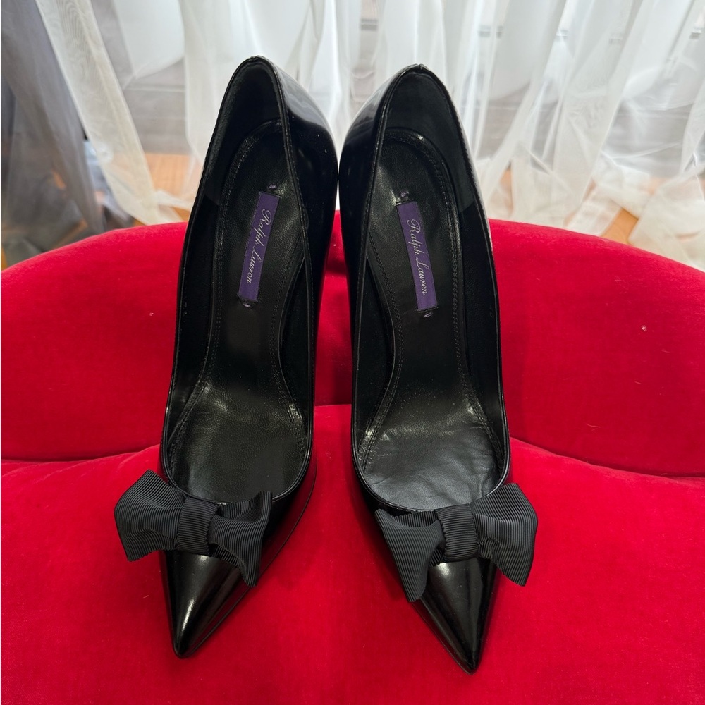 Ralph Lauren Black Heels with Bow Detail
